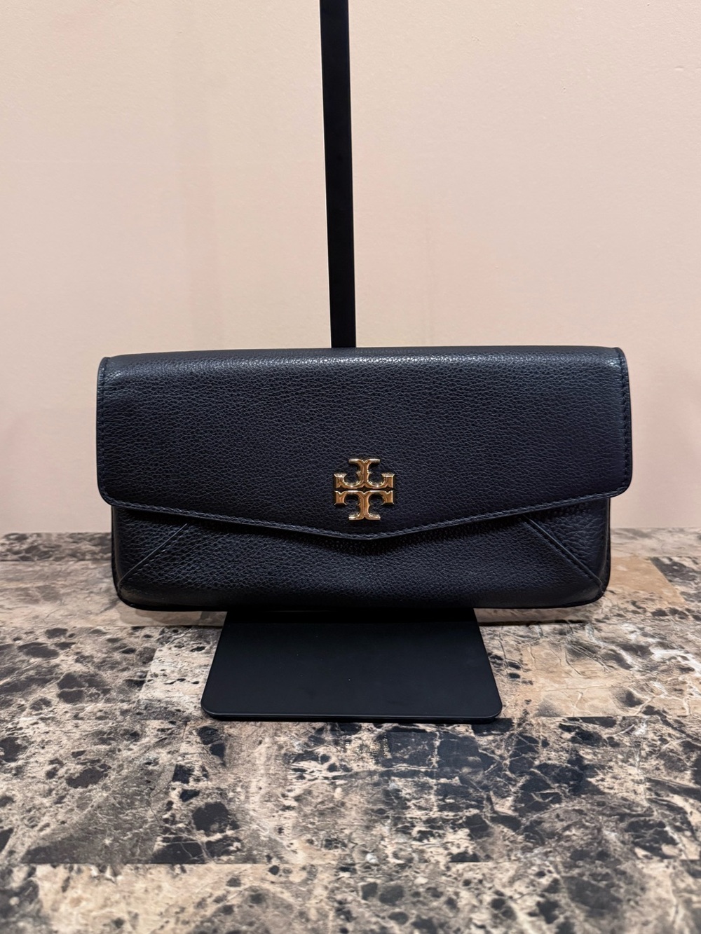 Tory Burch Kira Clutch Black - Picture 2 of 14